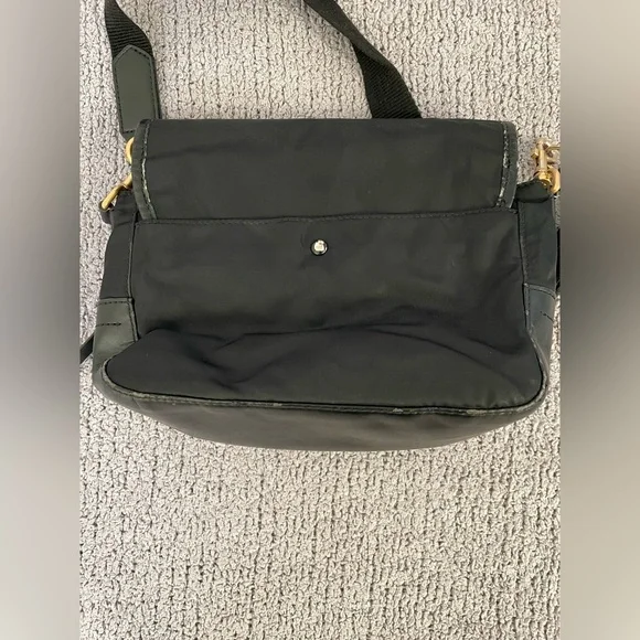 Tory Burch Black and Gold Crossbody Bag - Picture 2 of 8